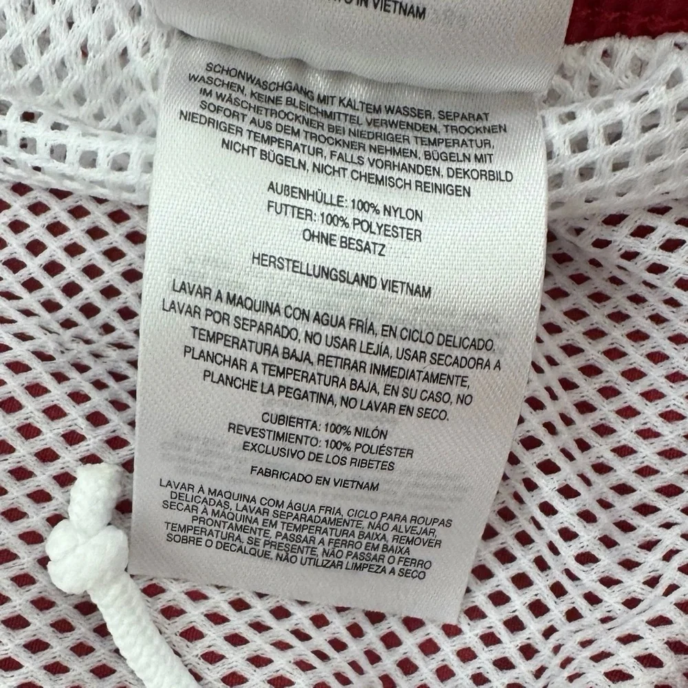 Columbia men crimson